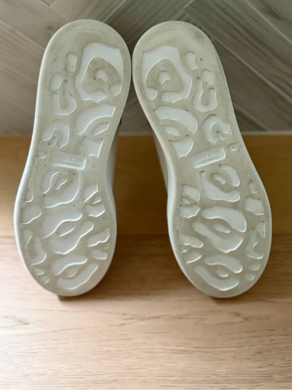 Alexander McQueen Cream Platform Leather Sneakers